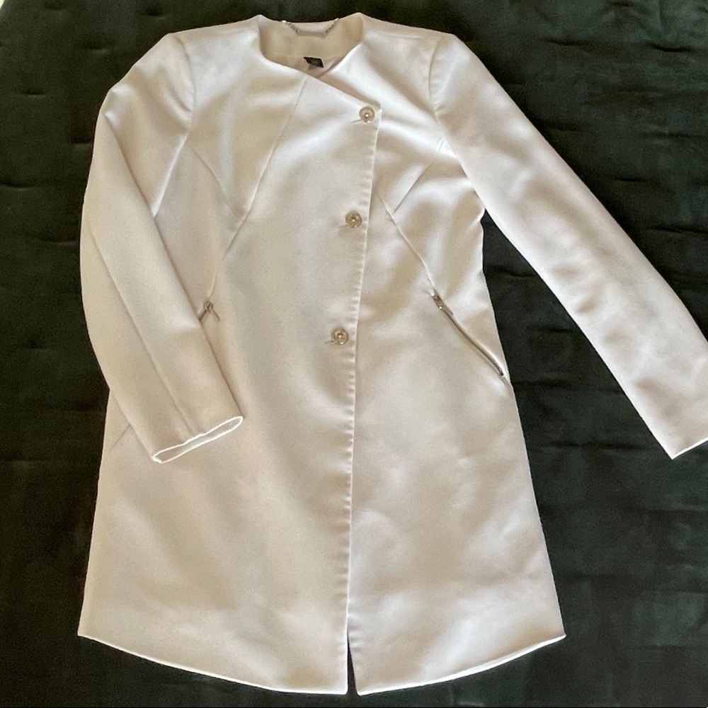 Cream Colored White House Black Market Peacoat